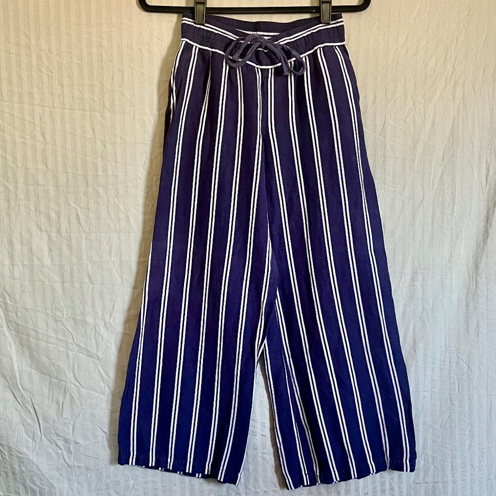 Flowy Navy Blue Striped Pants